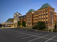 Crowne Plaza Louisville Airport Expo Ctr