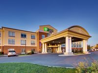 Holiday Inn Express & Suites Lancaster East - Strasburg