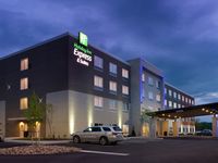 Holiday Inn Express & Suites Altoona