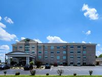 Holiday Inn Express & Suites Somerset Central
