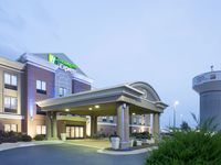 Holiday Inn Express Kansas City - at the Legends