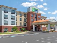 Holiday Inn Express & Suites New Philadelphia