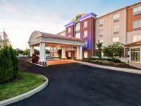 Holiday Inn Express & Suites Schererville