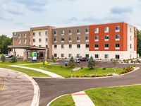 Holiday Inn Express & Suites Elkhart North