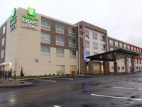Holiday Inn Express & Suites Marietta