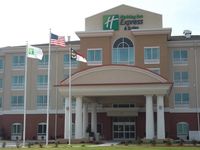Holiday Inn Express & Suites Smithfield - Selma I-95