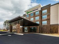 Holiday Inn Express & Suites Atlanta N - Woodstock