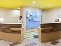 Holiday Inn Express & Suites Warner Robins North West