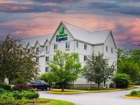 Holiday Inn Express & Suites Lincoln East - White Mountains