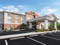Holiday Inn Express & Suites Spring Hill