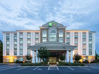 Holiday Inn Express & Suites Columbus At Northlake