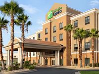 Holiday Inn Express & Suites Waycross