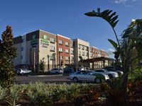 Holiday Inn Express & Suites Orlando Southeast