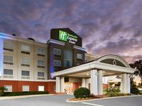 Holiday Inn Express & Suites Palatka Northwest