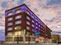 Holiday Inn Express Kansas City Downtown