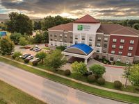 Holiday Inn Express & Suites Springfield-Medical District