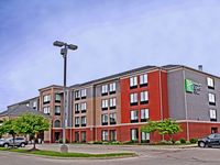 Holiday Inn Express & Suites Cape Girardeau I-55