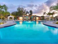 Holiday Inn Express & Suites Gainesville I-75