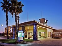 Holiday Inn Express & Suites Corning