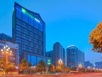 乐山广场智选假日酒店