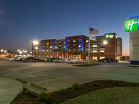 Holiday Inn Express & Suites Dodge City