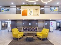 Holiday Inn Express & Suites Phoenix-Tempe