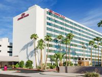 Crowne Plaza Phoenix Airport - PHX
