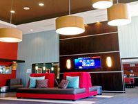 Holiday Inn Express Bakersfield