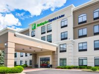 Holiday Inn Express & Suites Indianapolis Northwest