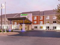 Holiday Inn Express & Suites Chicago West - St Charles
