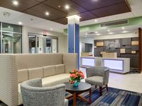 Holiday Inn Express & Suites Galesburg