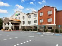 Holiday Inn Express & Suites Acworth - Kennesaw Northwest