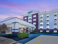 Holiday Inn Express & Suites Birmingham - Inverness 280