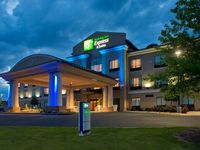 Holiday Inn Express & Suites Prattville South