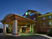 Holiday Inn Express & Suites Anniston/Oxford