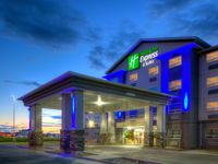 Holiday Inn Express & Suites Dawson Creek