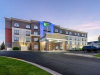 Holiday Inn Express & Suites Cheyenne