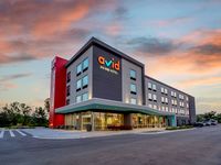 avid hotels Milwaukee West - Waukesha
