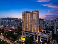上海大华锦绣皇冠假日酒店