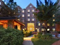 Staybridge Suites Tysons - McLean