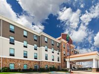 Holiday Inn Express & Suites Port Arthur Central-Mall Area