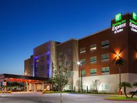 Holiday Inn Express & Suites Edinburg-McAllen Area