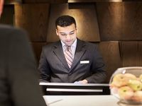 威海滨海皇冠假日酒店
