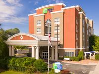 Holiday Inn Express & Suites Chattanooga Downtown