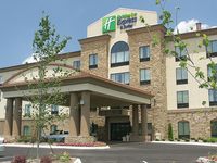 Holiday Inn Express & Suites Cleveland Northwest