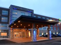Holiday Inn Express & Suites Pittsburgh - Monroeville