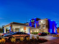 Holiday Inn Express Newberg - Wine Country