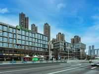 重庆南滨路智选假日酒店