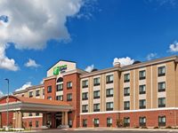 Holiday Inn Express & Suites Glenpool-Tulsa South