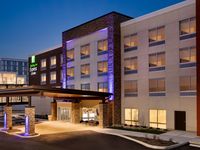 Holiday Inn Express & Suites Cincinnati NE - Redbank Road